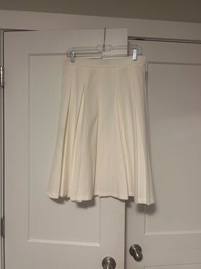 Women's white Pleated A-Line Skirt